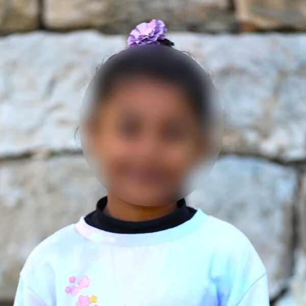Sponsor Asmaa at our special Christian school for Syrian refugees in Lebanon