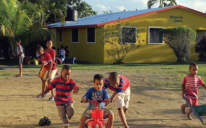 Eva Russell School and Casa Monte Plata