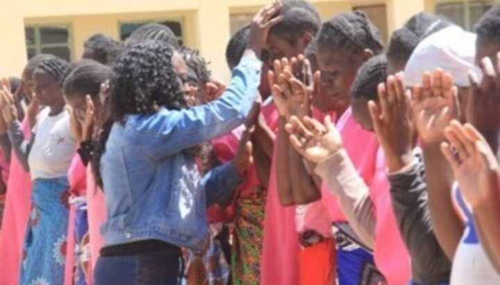 2026 Winter Term Kids Alive Prayer Guide