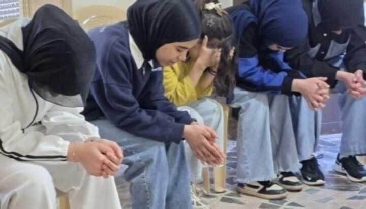 2026 Summer Term Kids Alive Prayer Guide