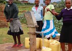 Safe, disease-free water - filter for one family